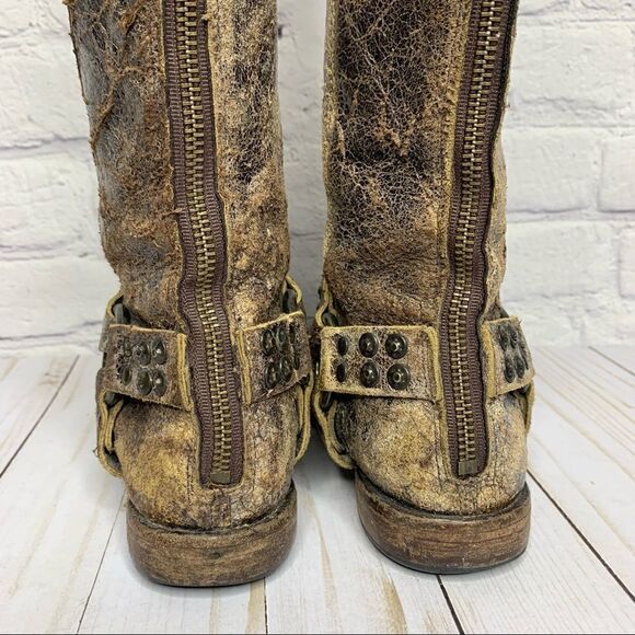 FRYE Phillip studded harness tall boots in chocolate glazed vintage leather - Picture 8 of 16